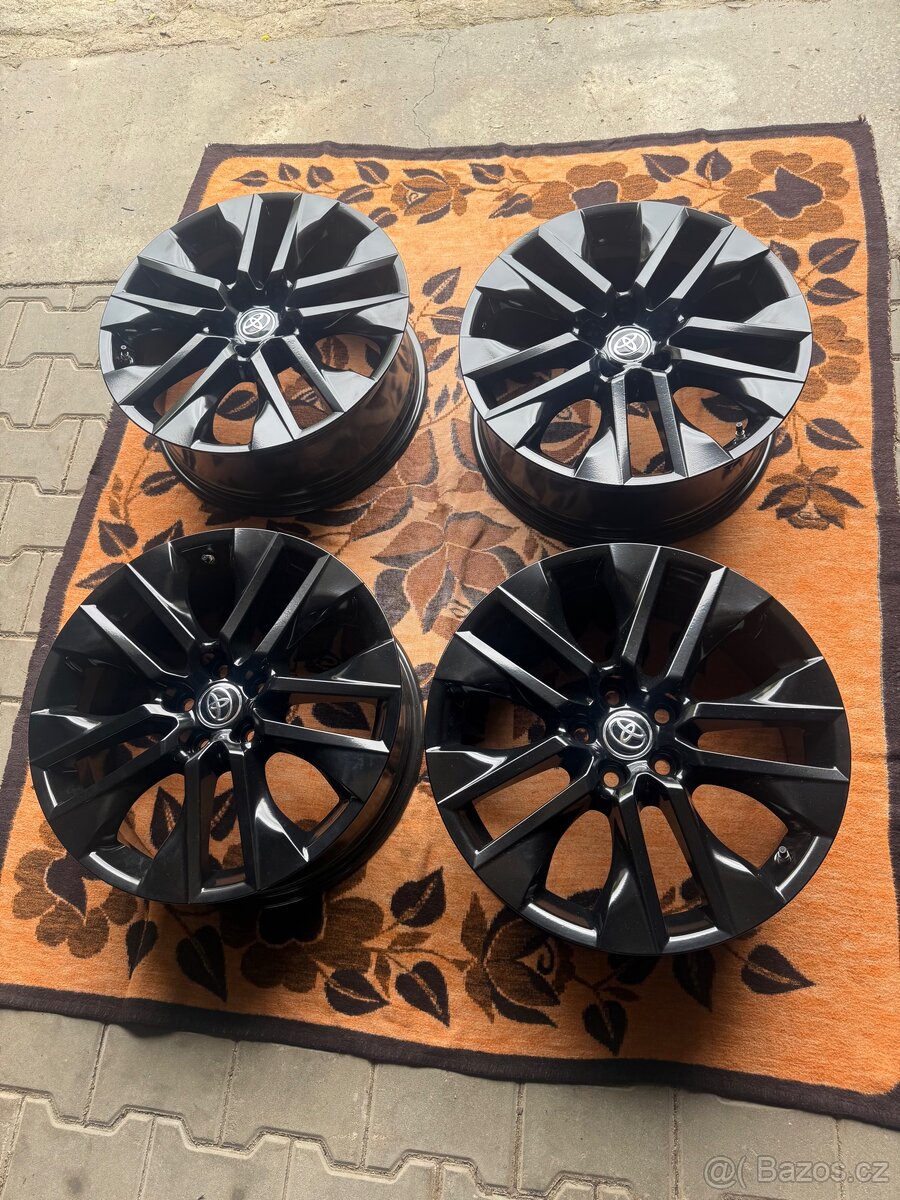 Alu kola Toyota Rav4 19” originál