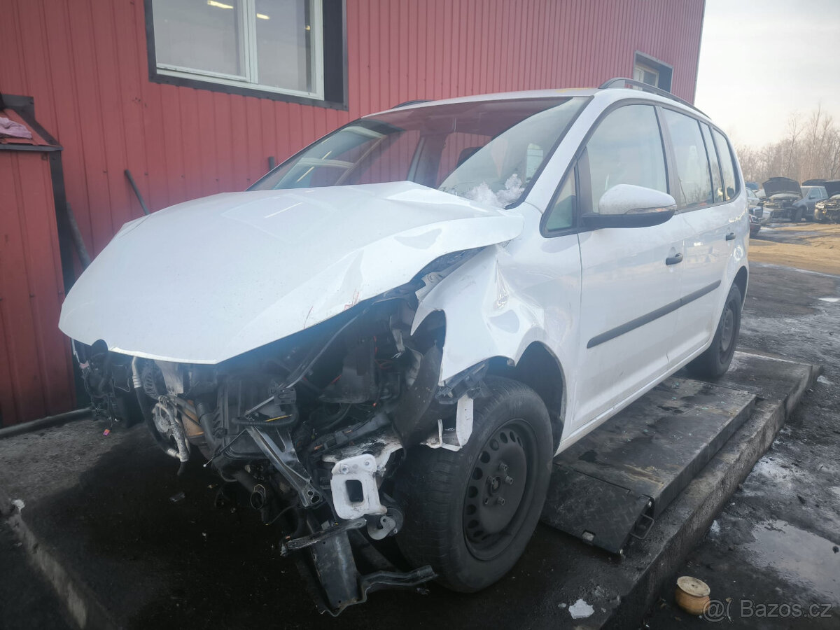 VW Touran 1.2TSI r.v. 2014 CBZB 77kw (4336)