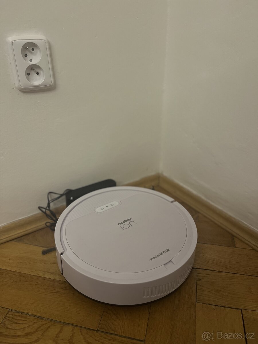 Robotický vysavač