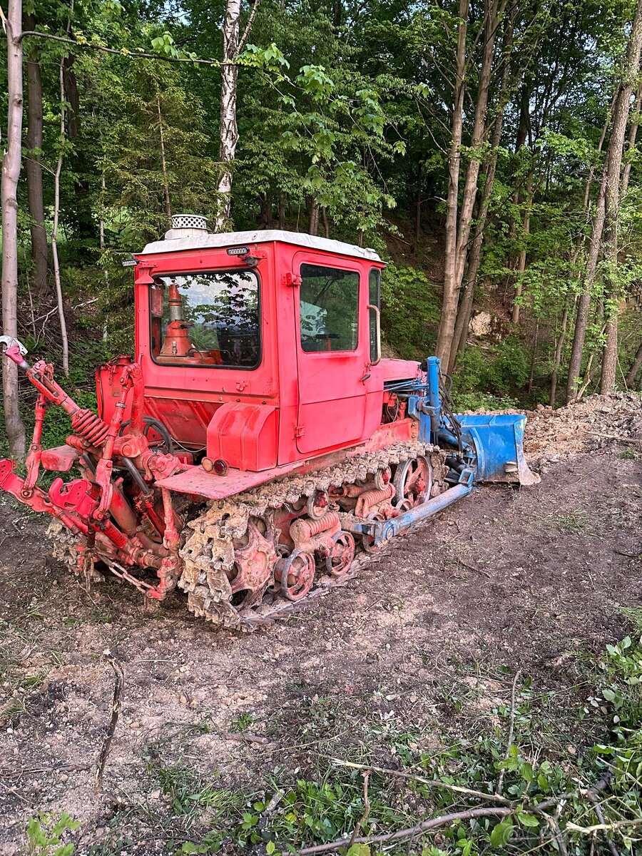 DT 75
