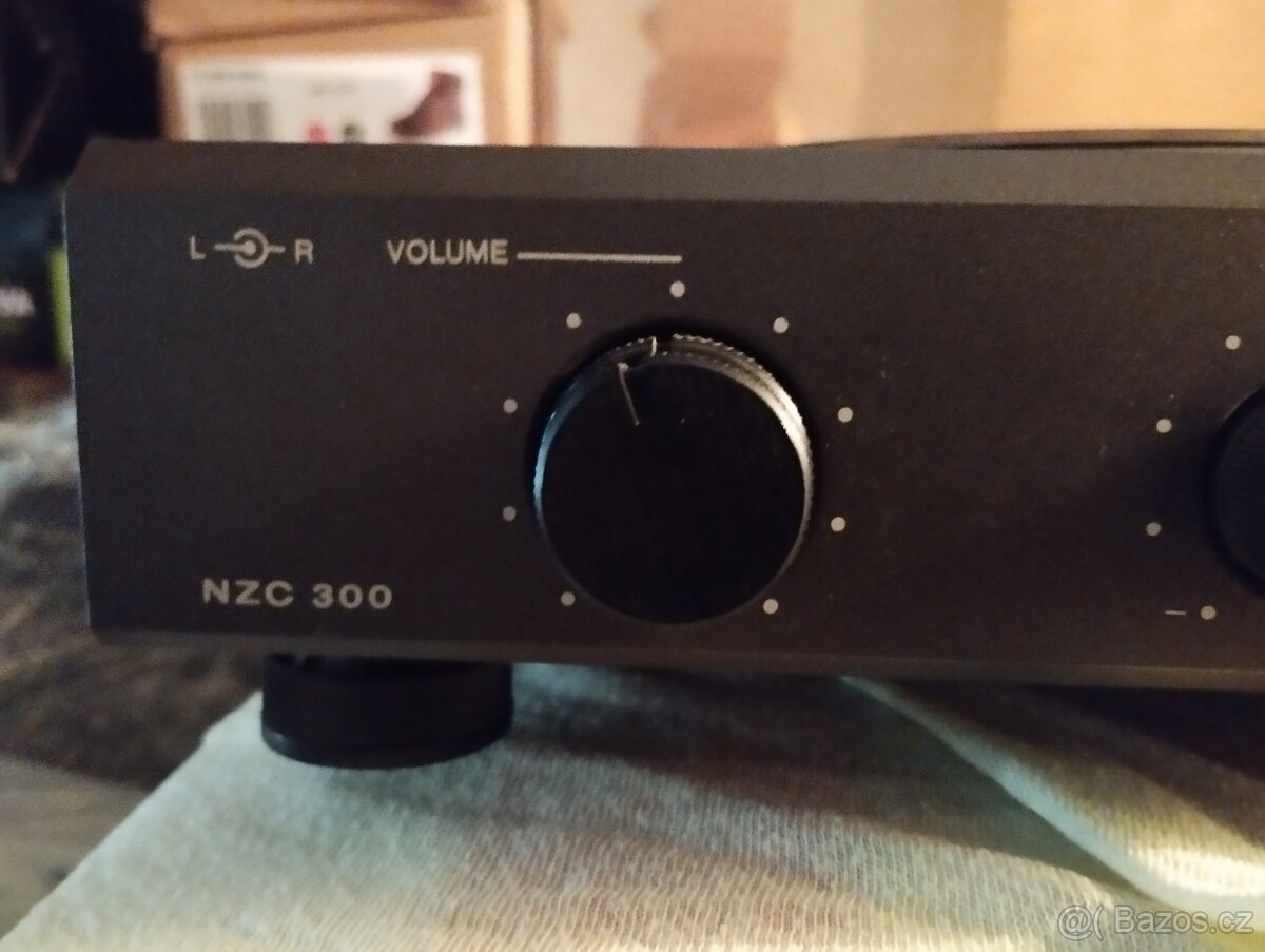 TESLA NZC 300 gramo se zesilovačem