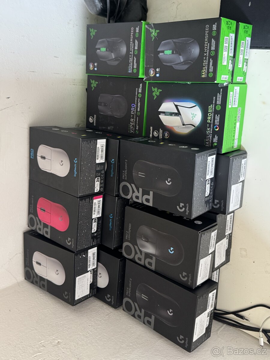 Herní myšky - LOGITECH , RAZER