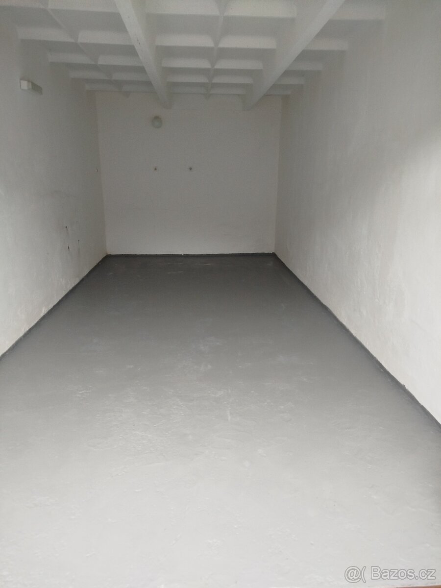 Pronájem garáže