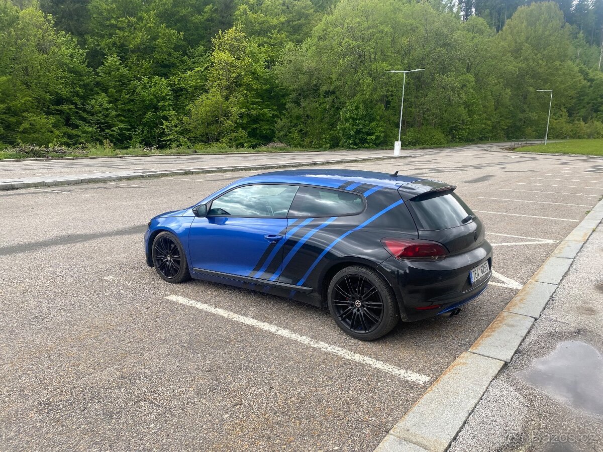 VW Scirocco 2.0 TDI TOP