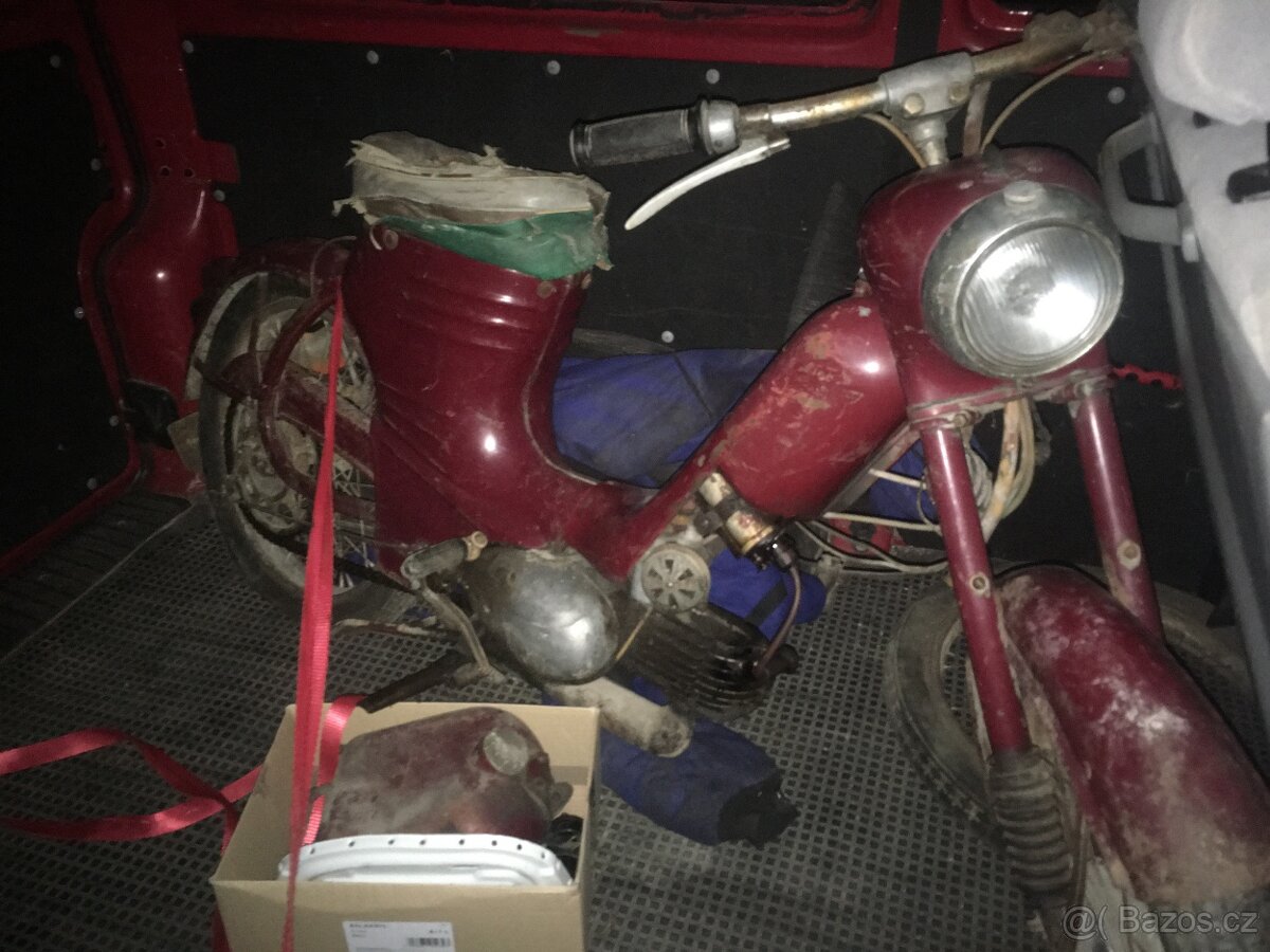 Jawa 550