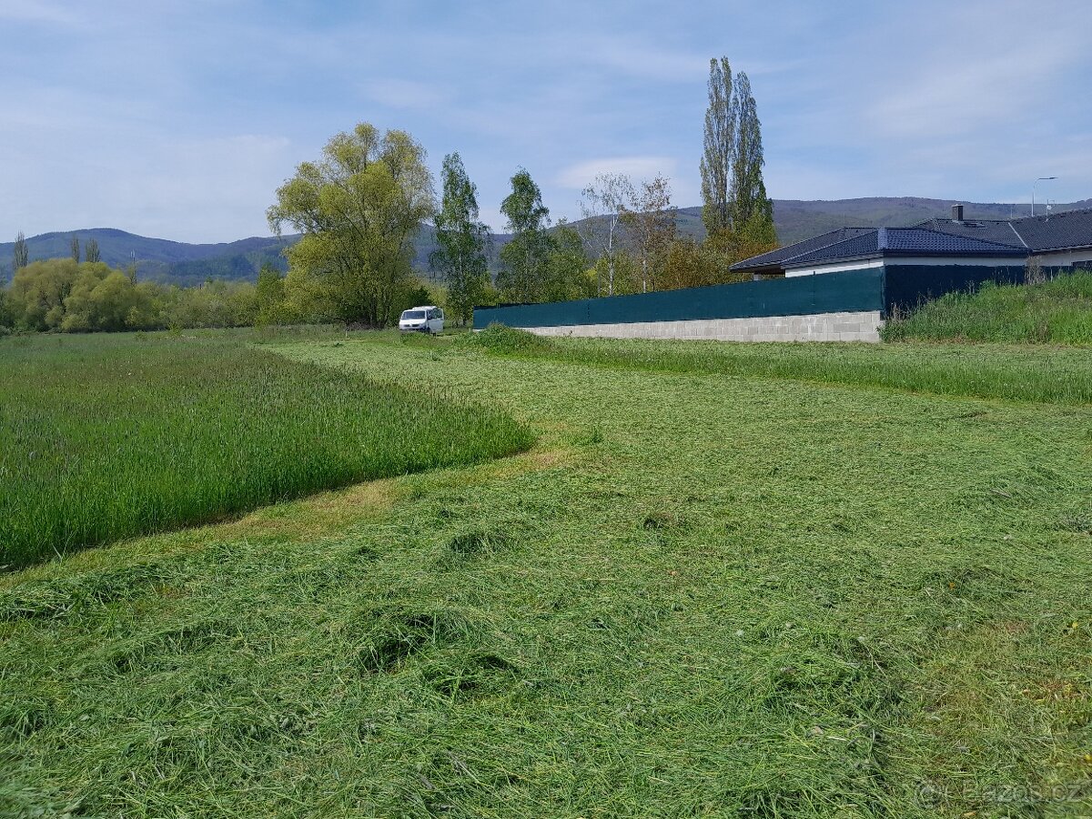 Zasíťovaný pozemek pro bydlení ve městě Chabařovice