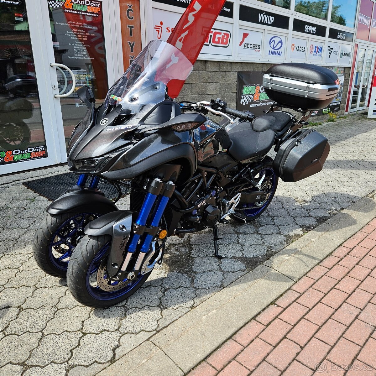 Yamaha Niken, 3x kufr, tempomat,quickshifter,PO SERVISU, ČR