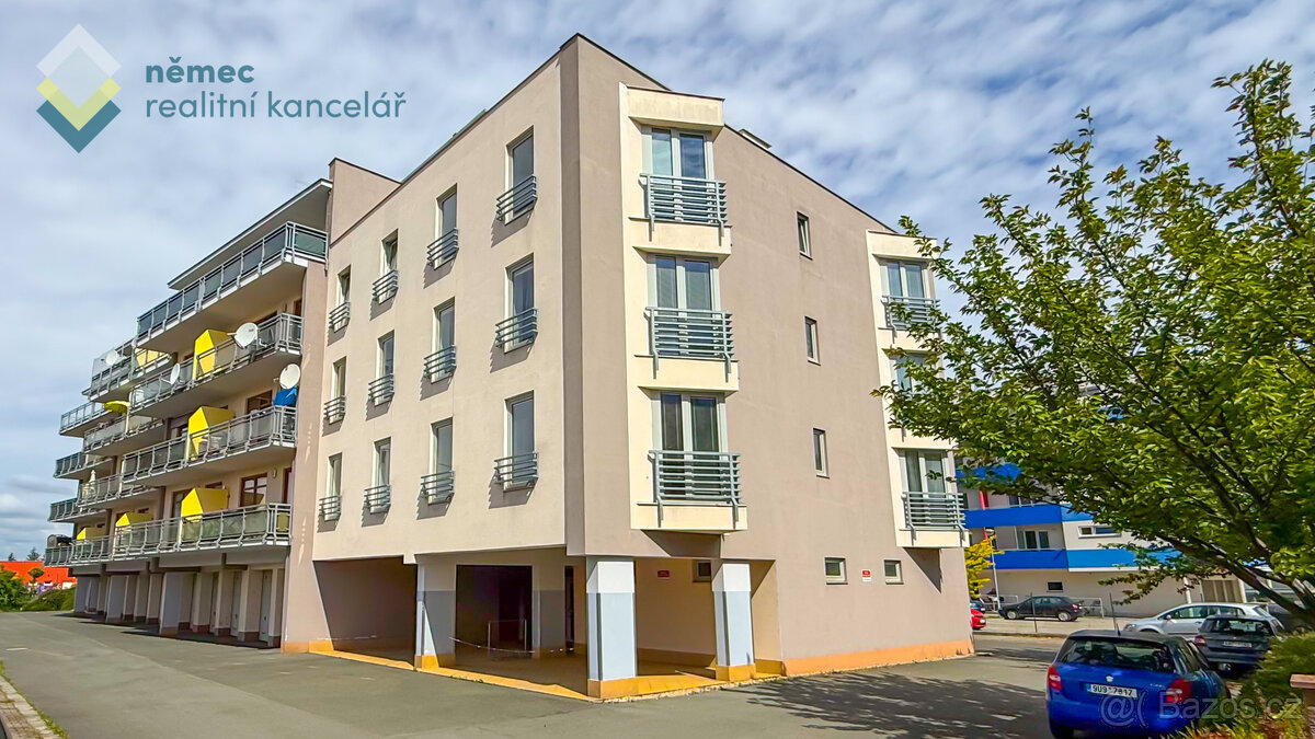 Pronájem, prostorný byt 1+kk s balkonem, 45 m², Poděbrady