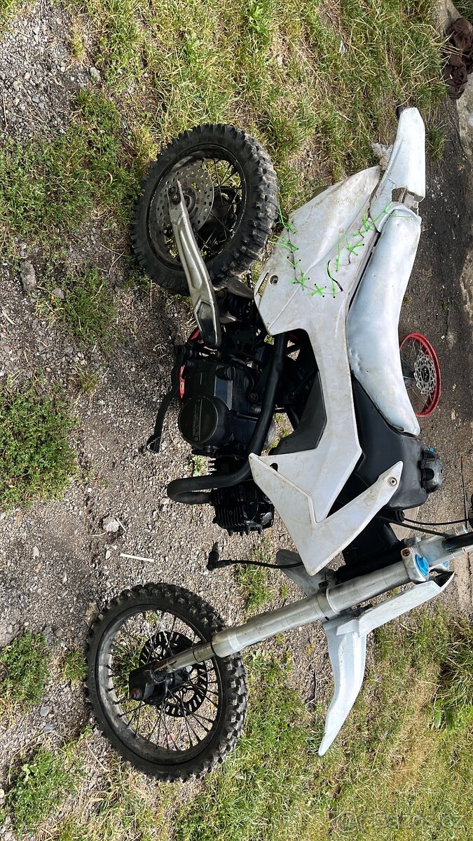 prodam pitbike 125