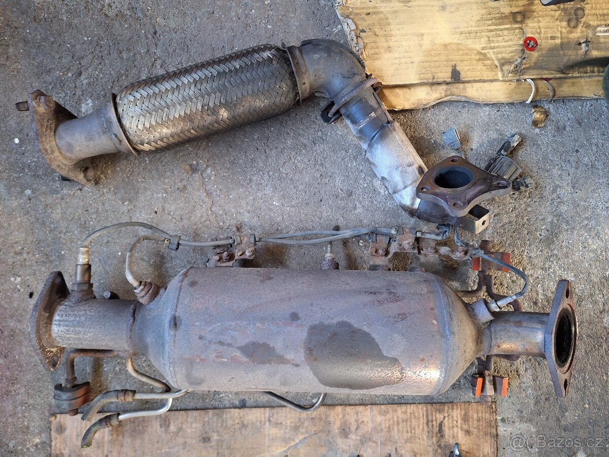 Prodám Mazda RF7J pružný spoj