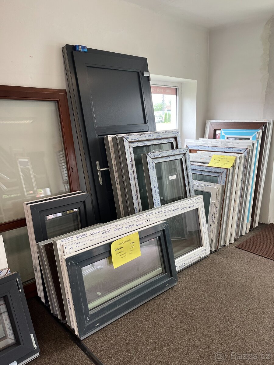 Skladová okna a dveře