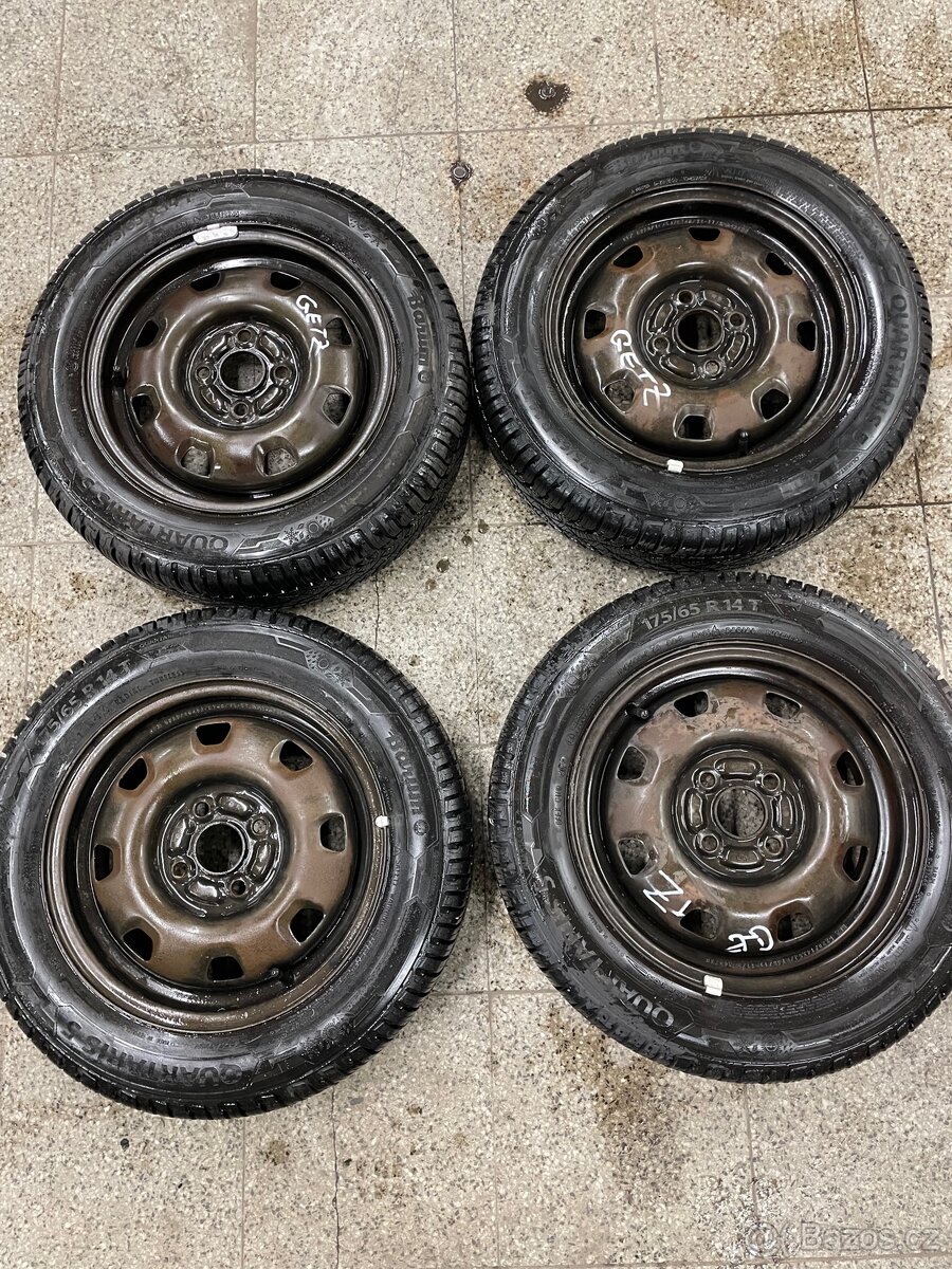 Sada Plechových disků Hyundai Getz R14 s celoročními pneu