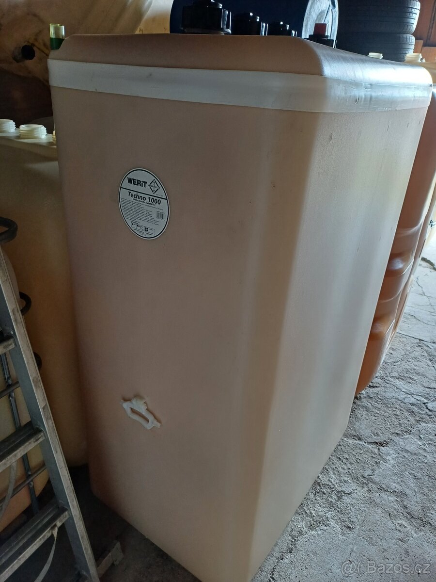 Nádrže na skladování nafty, nafta, dvouplášťové certifikovan