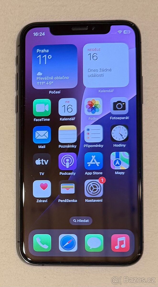 iPhone XS 64 GB Vesmírně šedý