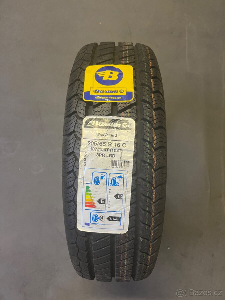 1ks NOVÁ ZIMNÍ PNEUMATIKA BARUM SNOVANIS 2 205/65/16 107/105