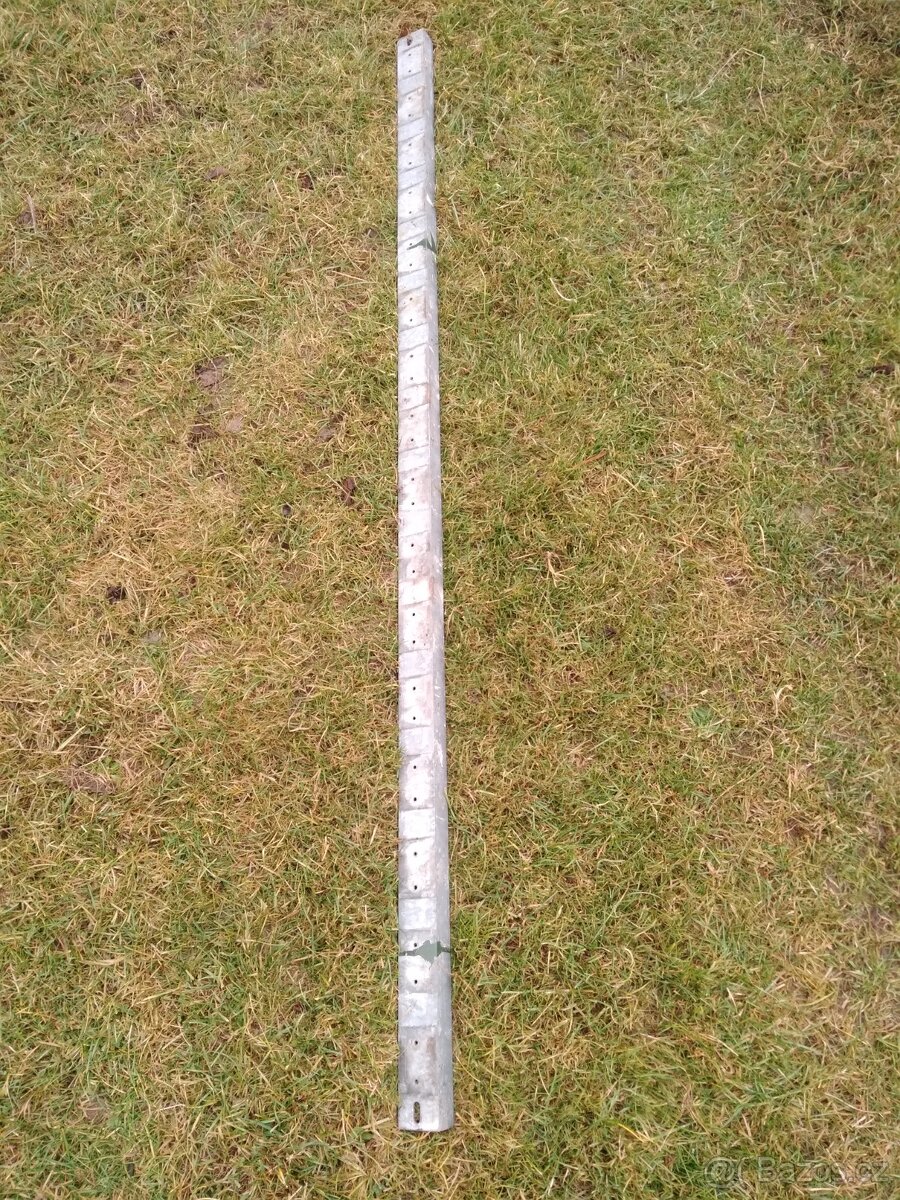 Vyztuhy na plotove dilce pouzite