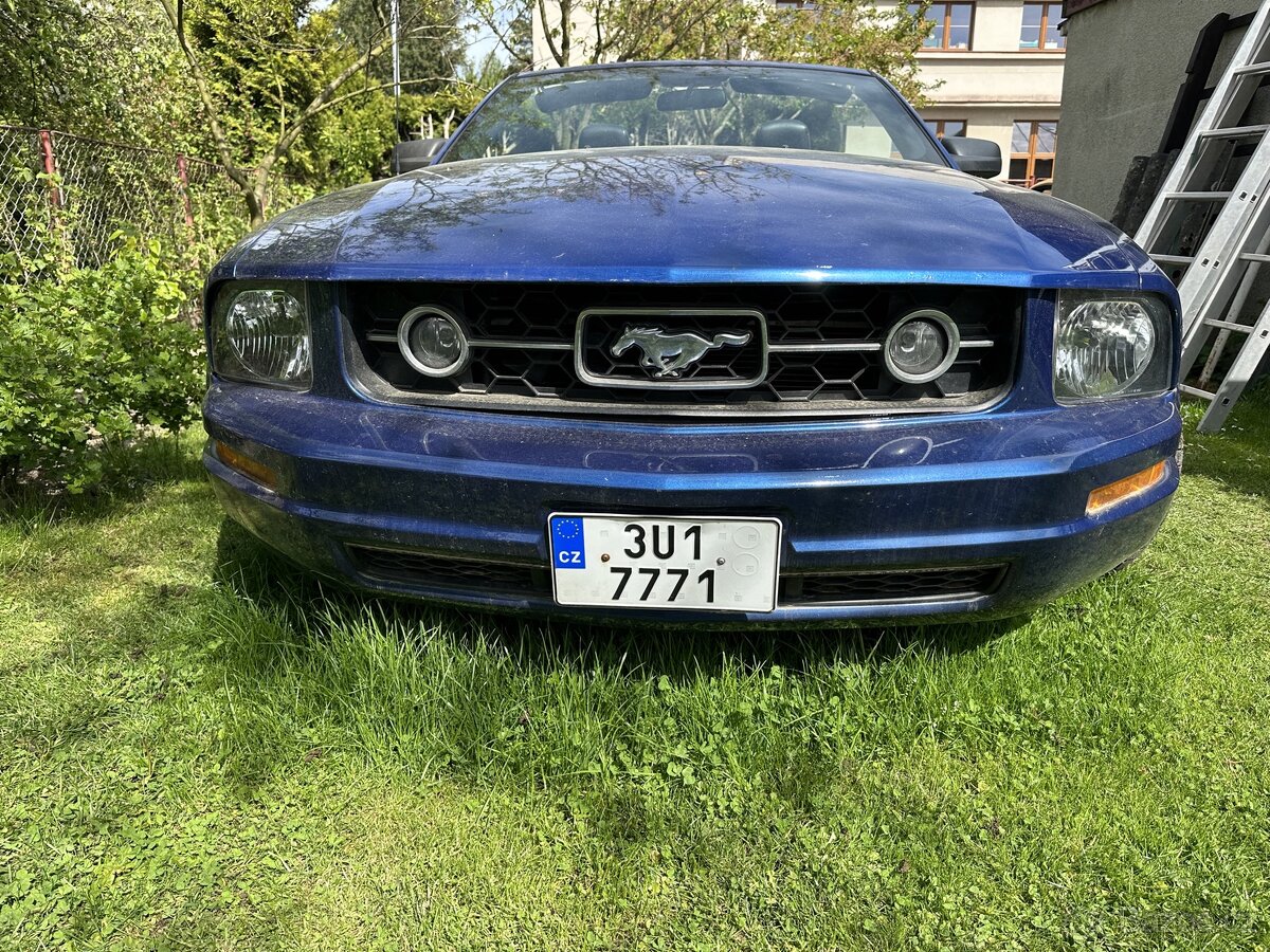 Přední nárazník Ford Mustang