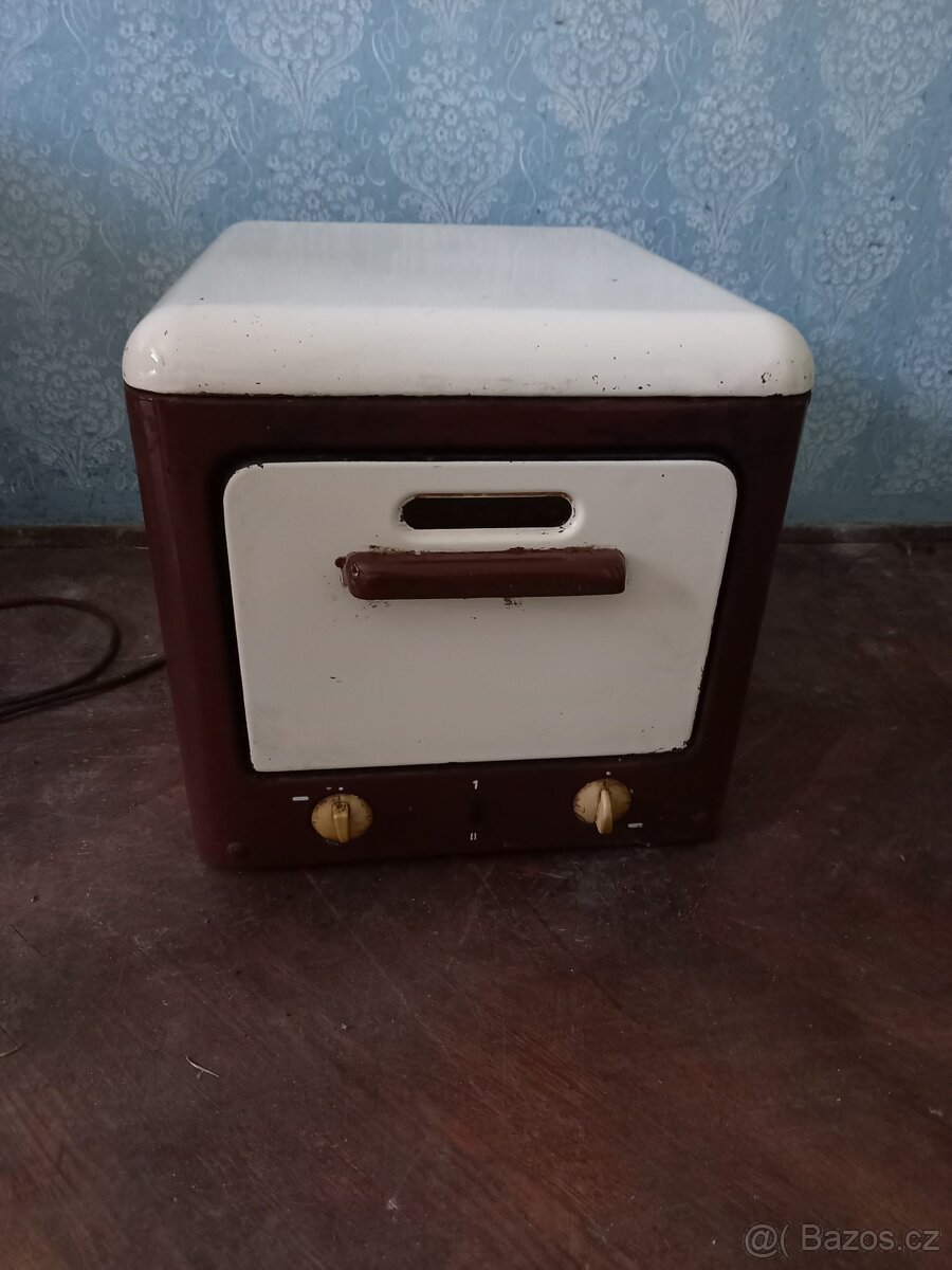 Retro elektrická trouba