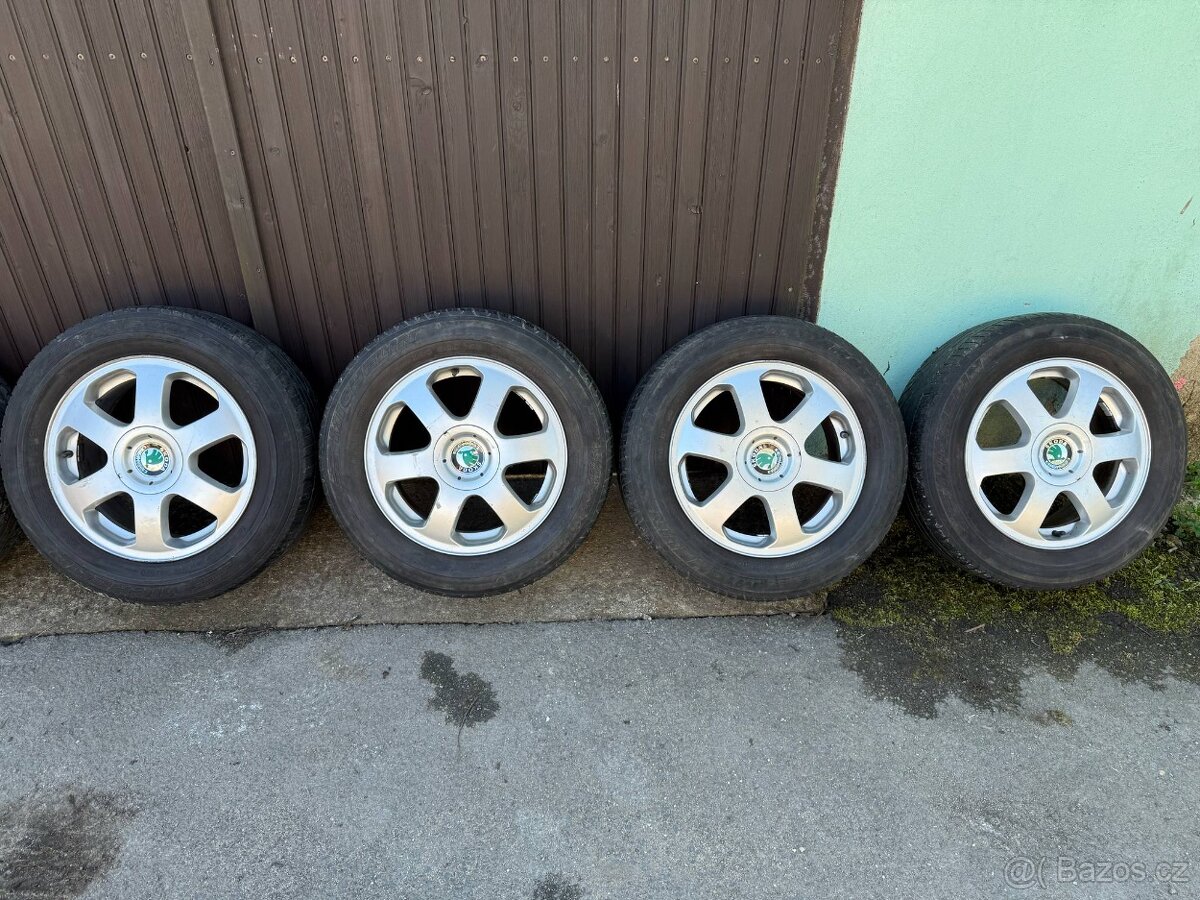 Kola na škoda Octavia 1 - R15