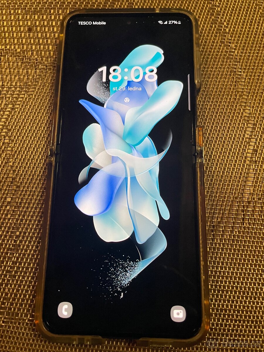 z flip 4