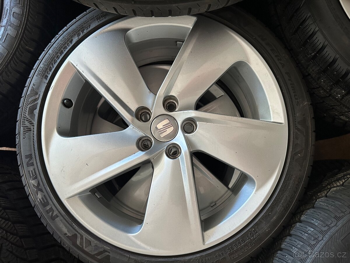 5x100 215/45r17 letní zánovní