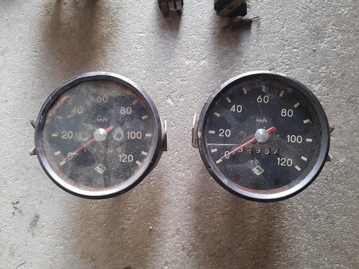Trabant tachometr