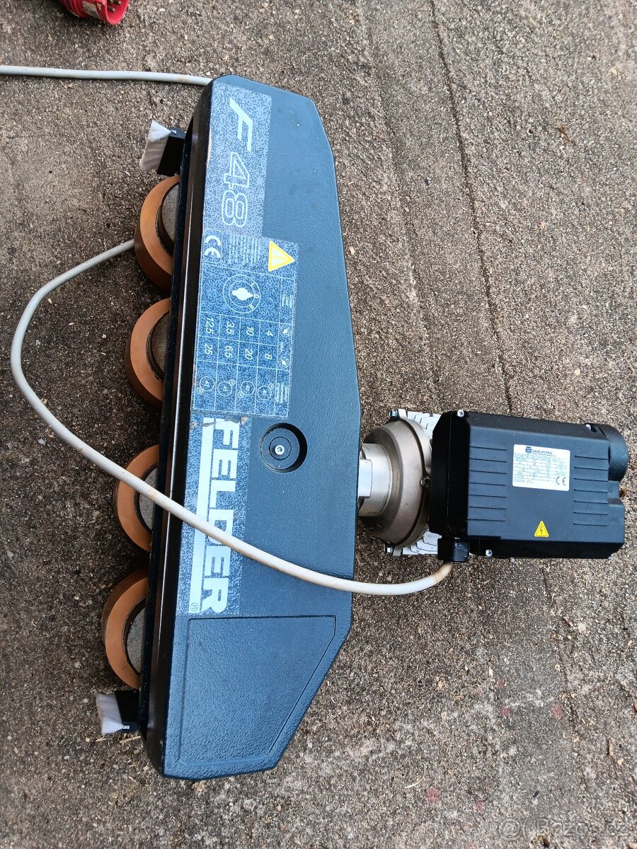 Felder Průmyslový podavač F-48