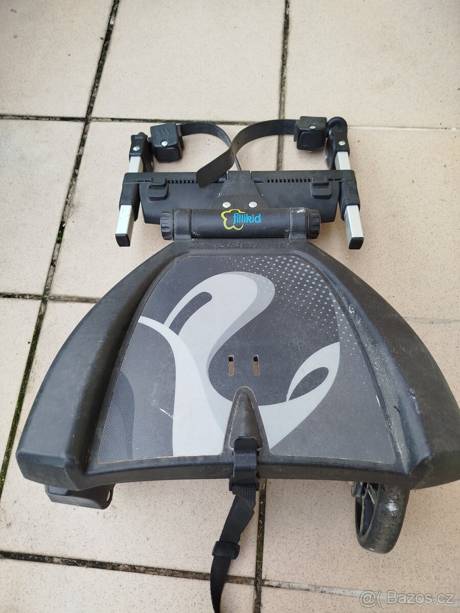 Stupátko ke kočárku