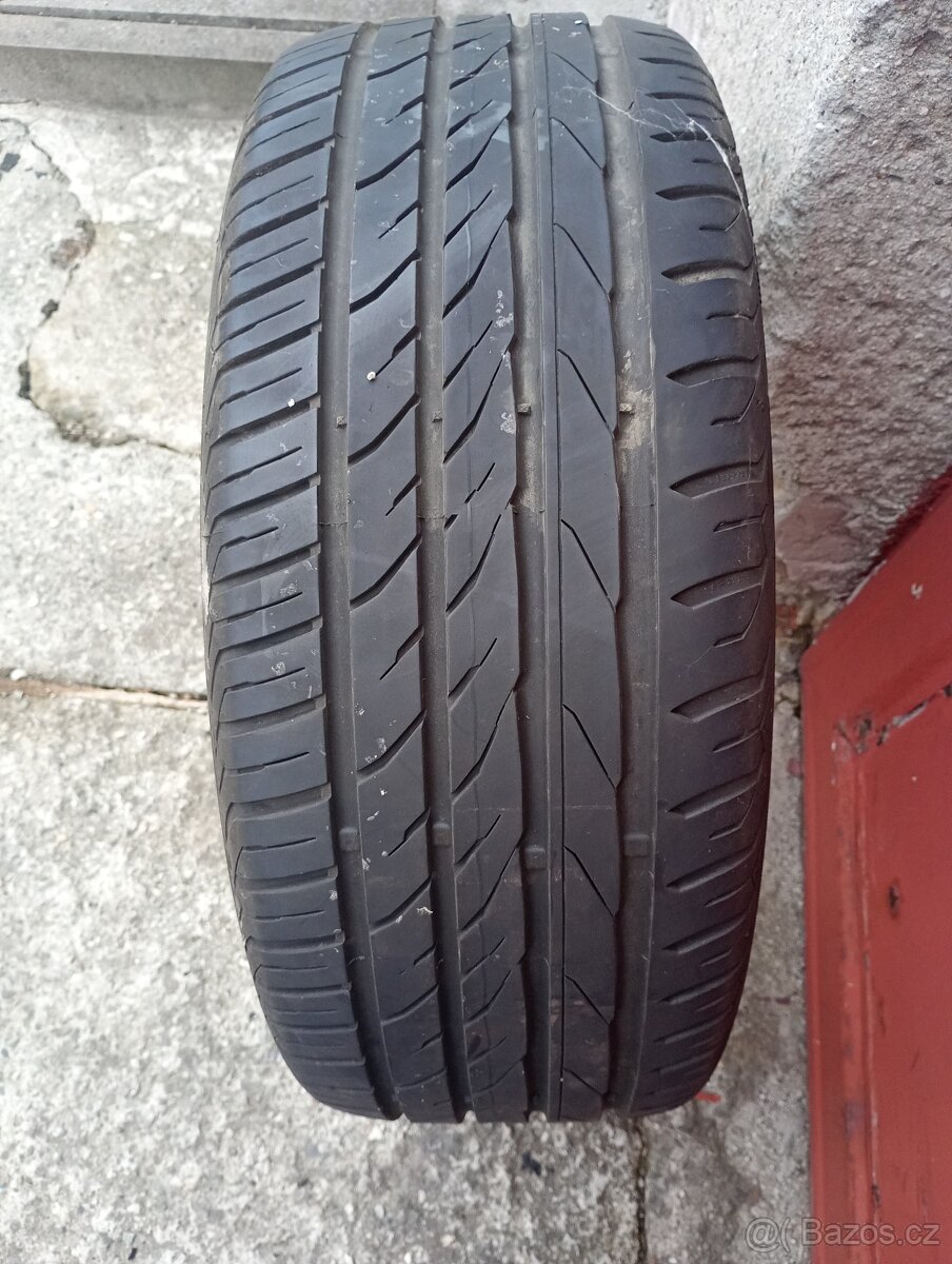 Letní pneu 225/50 R17