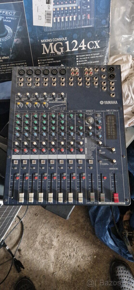 Mix Yamaha MG124cx