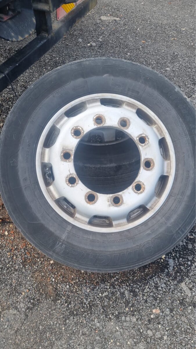 pneumatiky AEOLUS 315/80R22.5 Scania na prodej