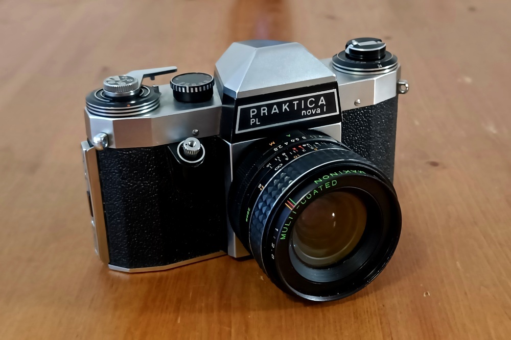 PRAKTICA PL nova I (Auto Makinon MC 2,8/28mm) - 1967
