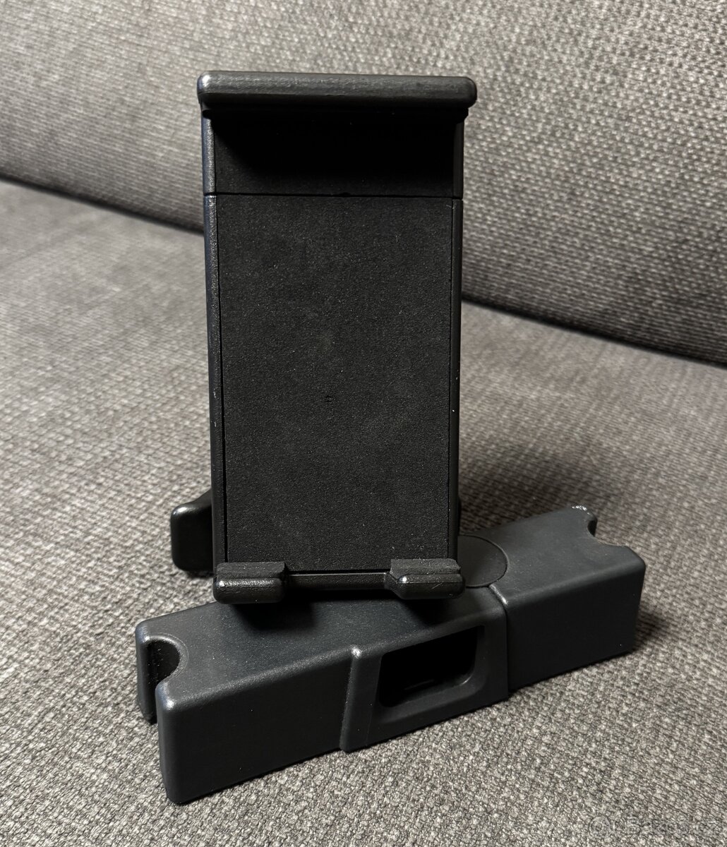 Škoda Smart Holder + adapter do vozu Škoda