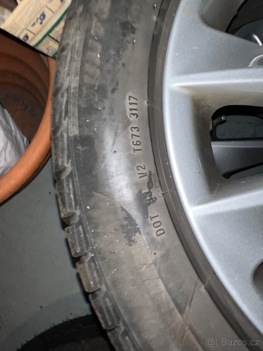 sada originálních BMW ráfků R18