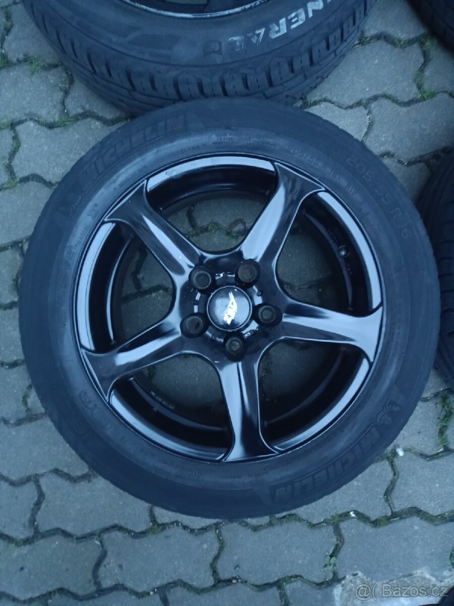 Zimní kola 16" 5x120 205/55/16 R16