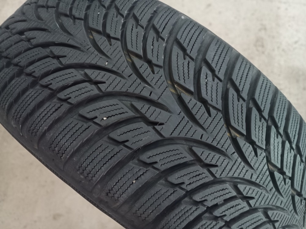 205/55 R16 NOKIAN (1916)