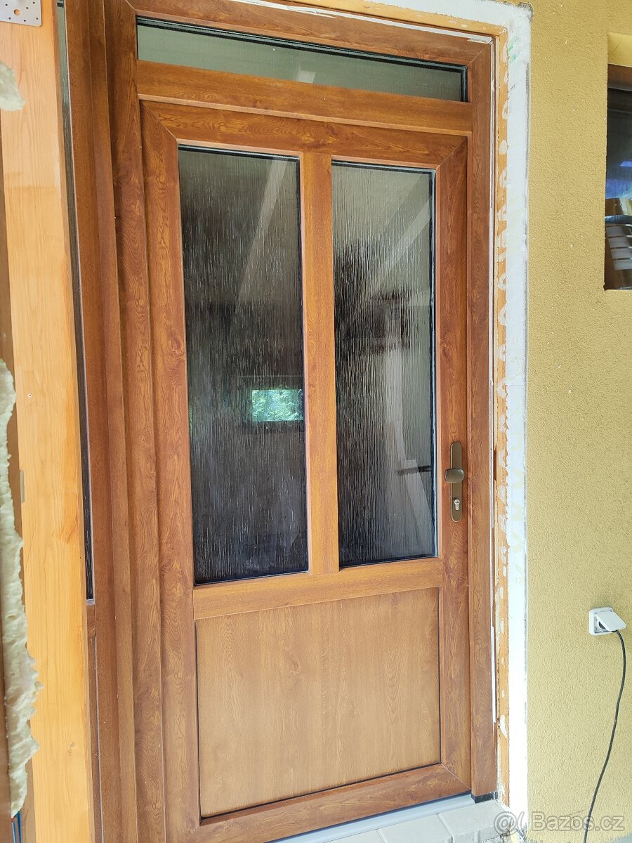 Vchodové bezpečnostní dveře