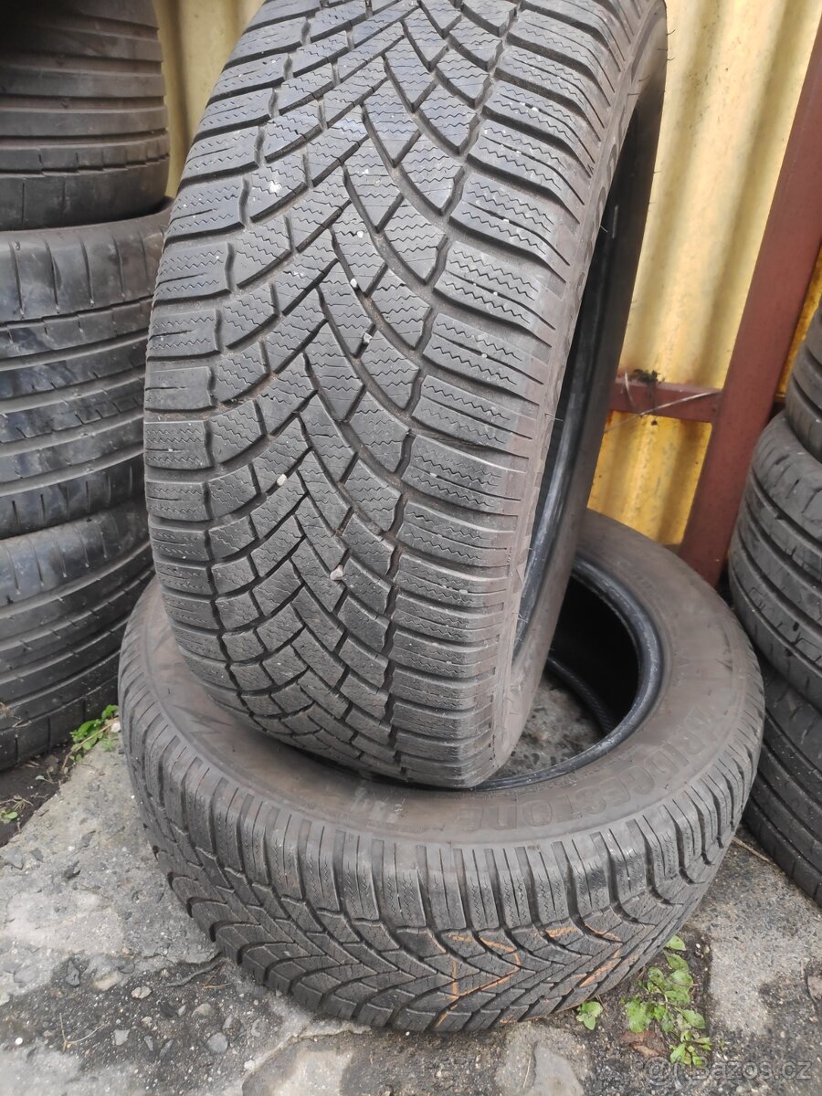 235/55R17 103V Bridgestone Blizzak lm005