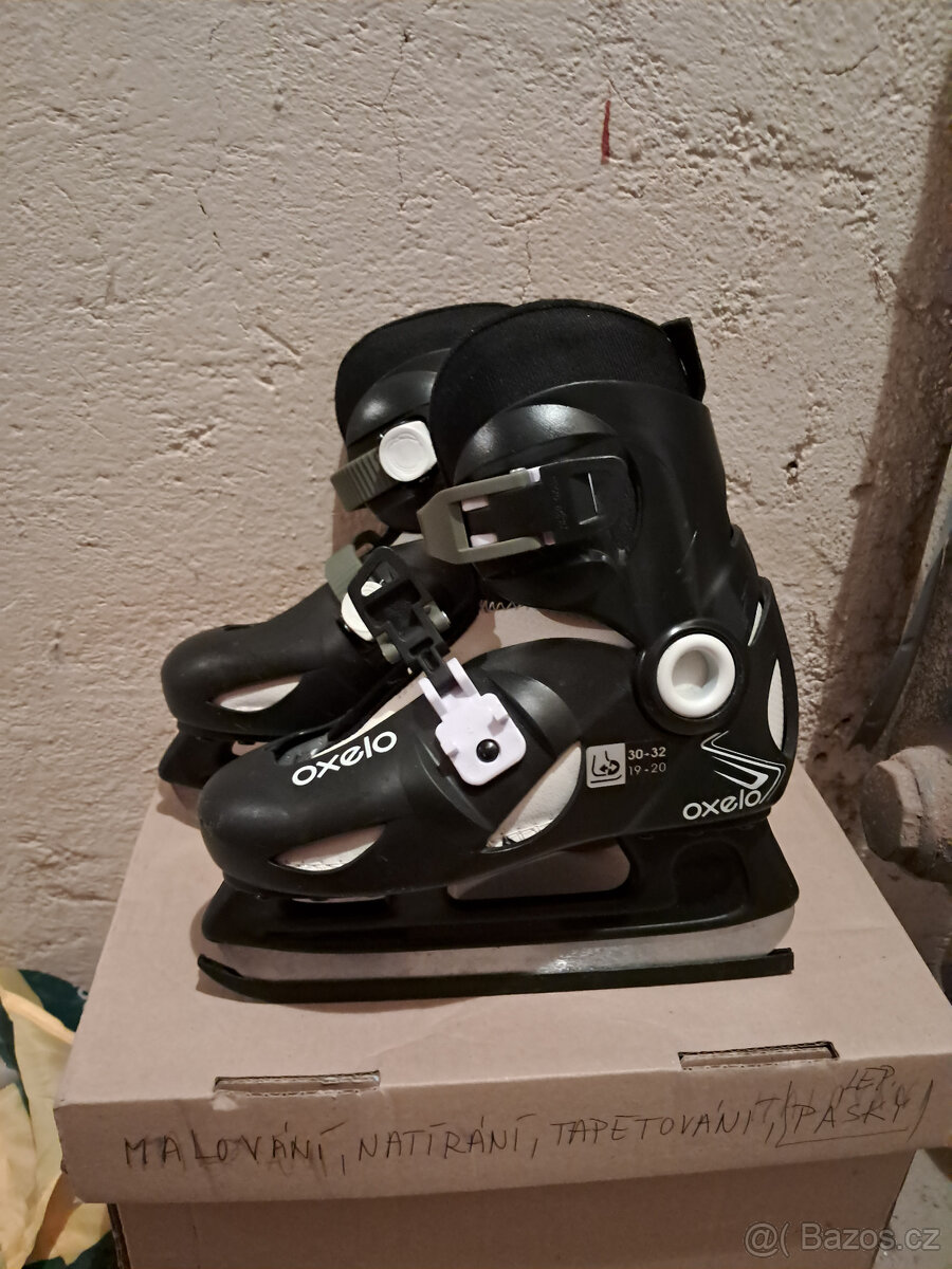 Posuvné lední dětské brusle