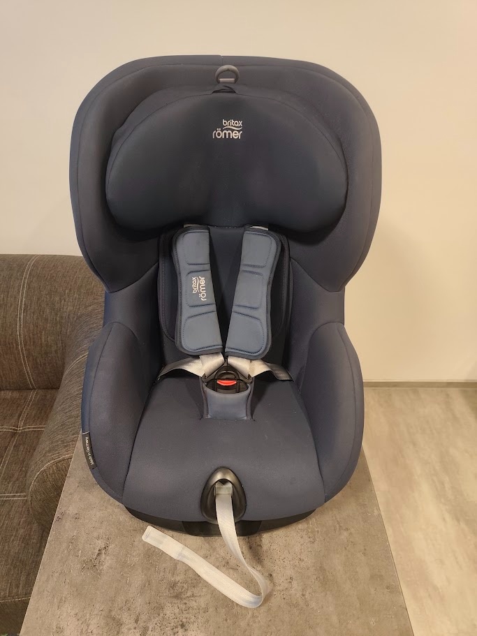 Britax Romer Trifix 2 I-Size 9-22kg