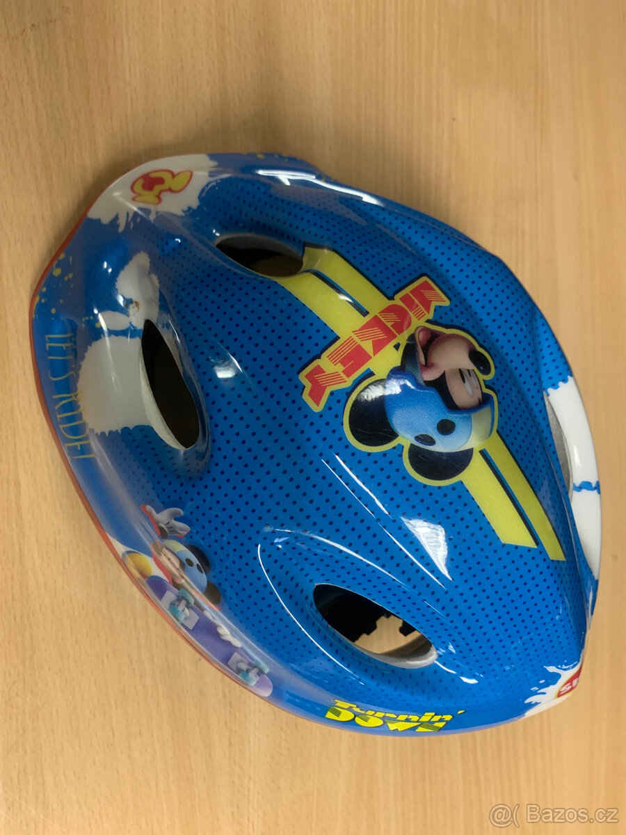 Helma Mickey Mouse - vel. M - 52 - 56 cm