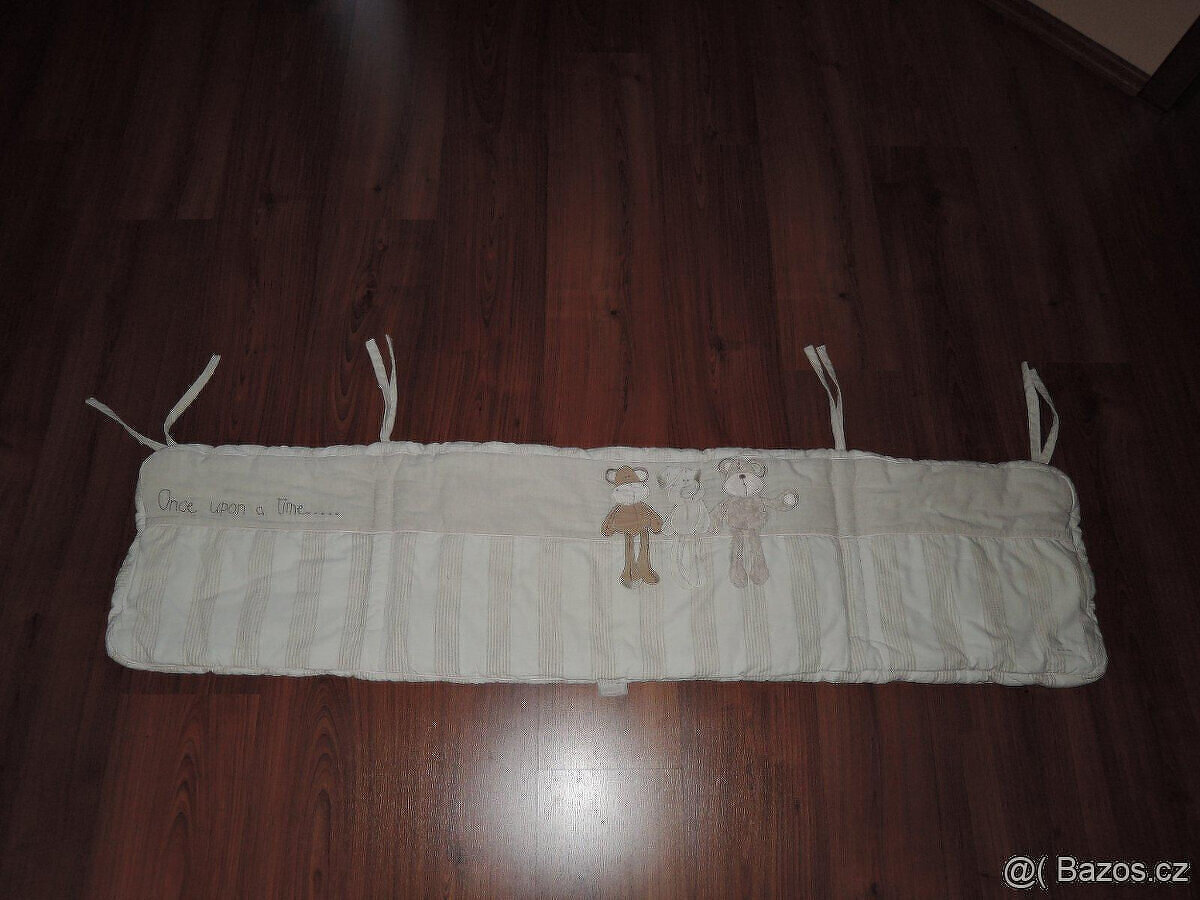 Mantinel do postýlky