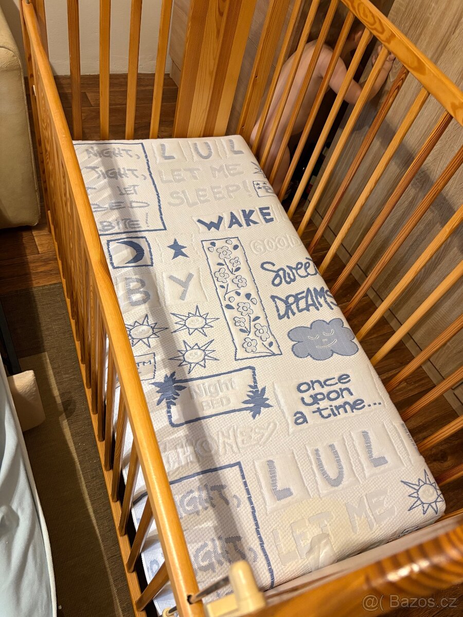dětská postýlka