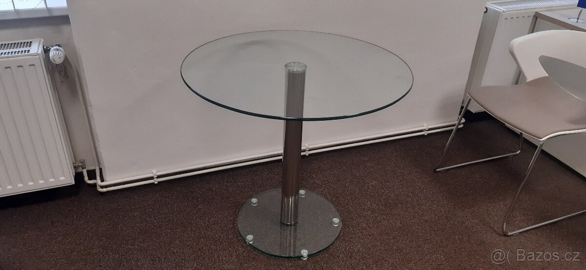 Konferenční stolek - skleněný