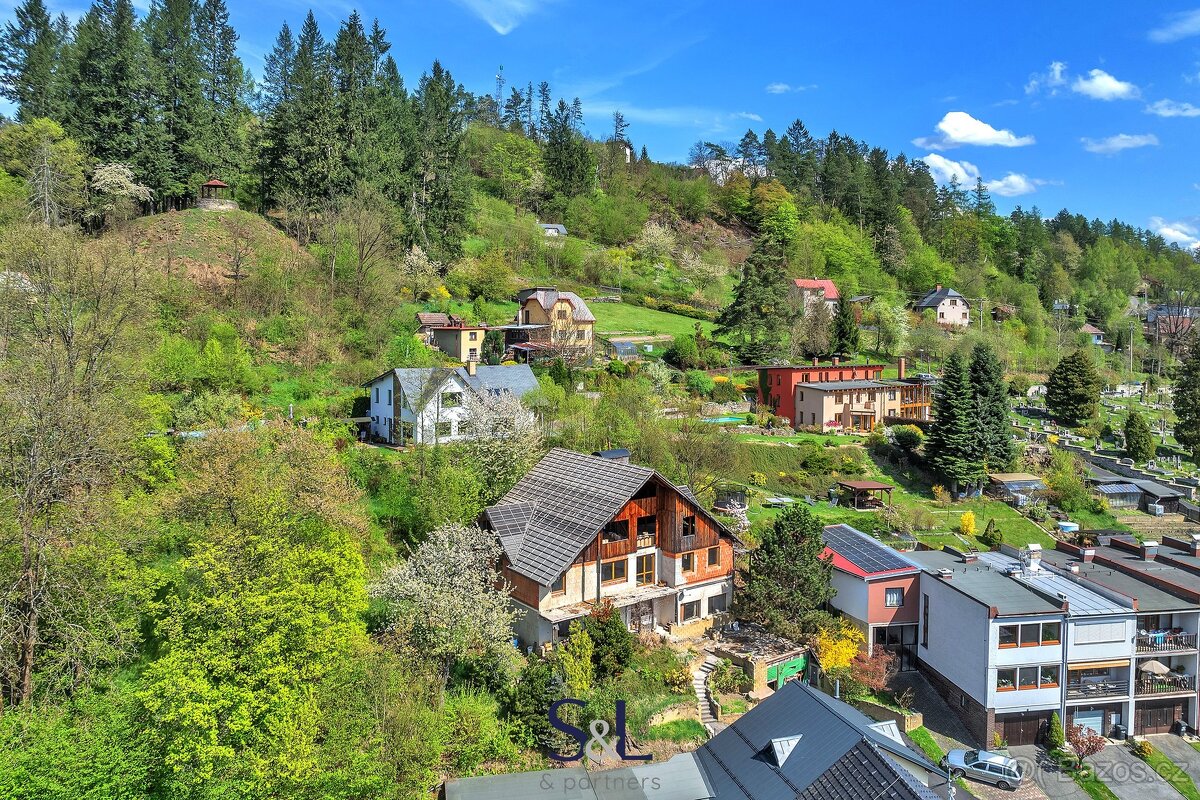 Prodej rodinné domy, 528 m2 - Železný Brod, ev.č. 01158
