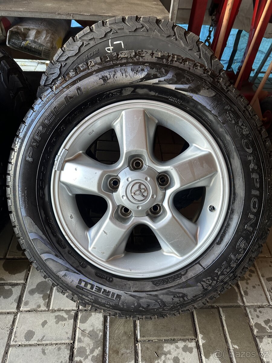 Toyota Land Cruiser 5x150r18