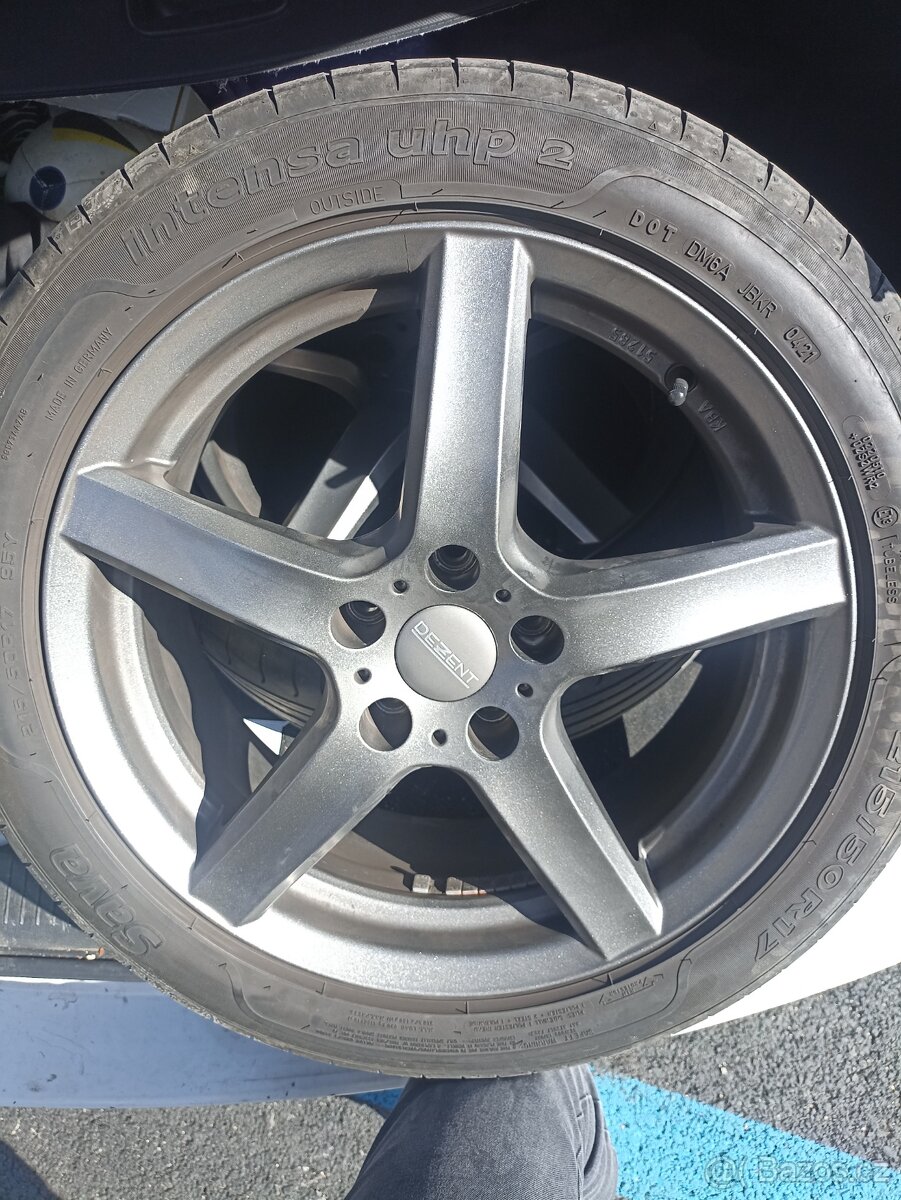 Lité disky Dezent 17"