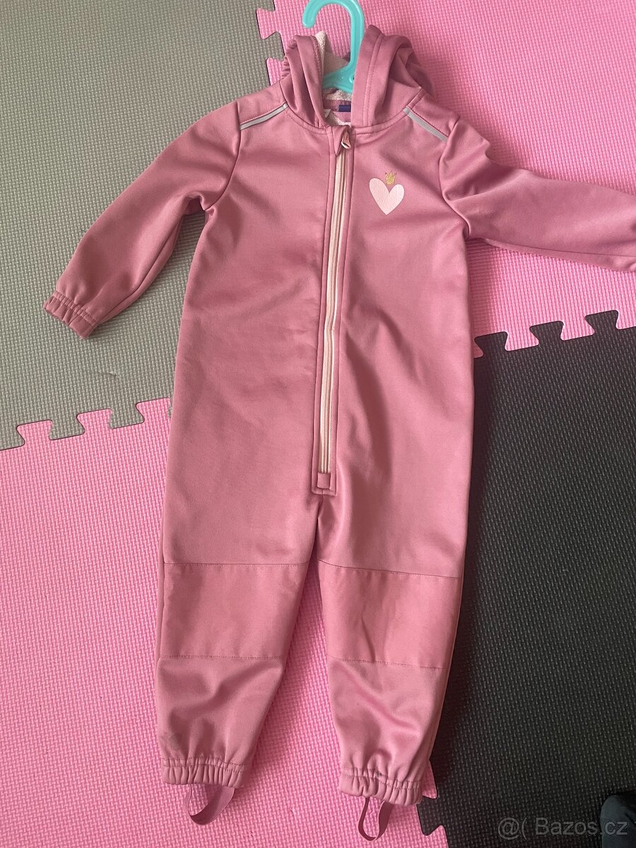 Softshellové a další dívčí oblečení 86 - 104
