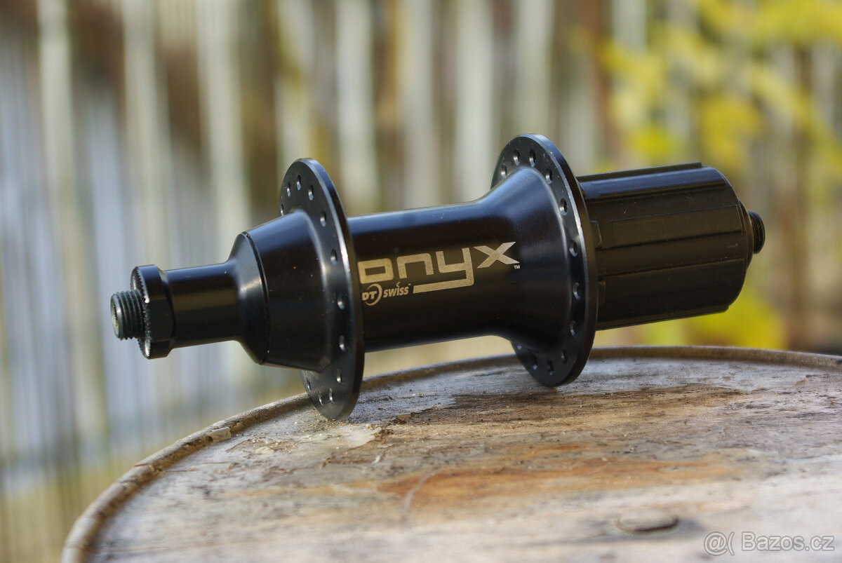 NOVY mtb zadni naboj DT SWISS ONYX, 32 der