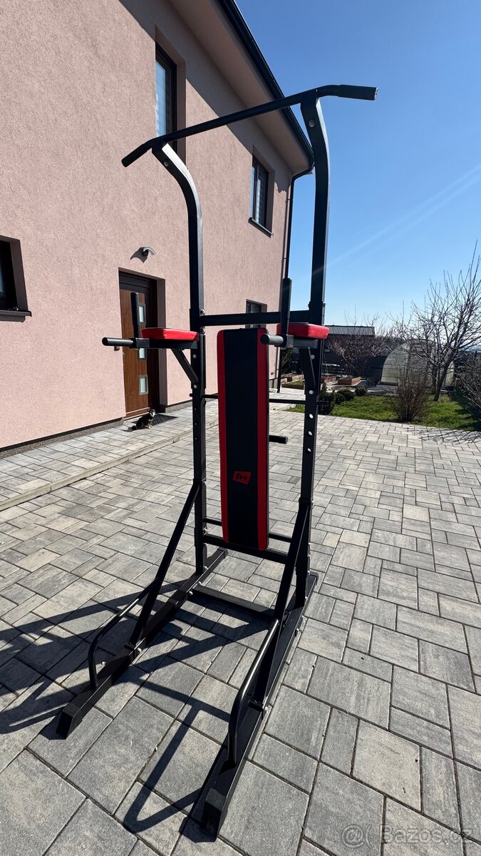 Posilovací klec